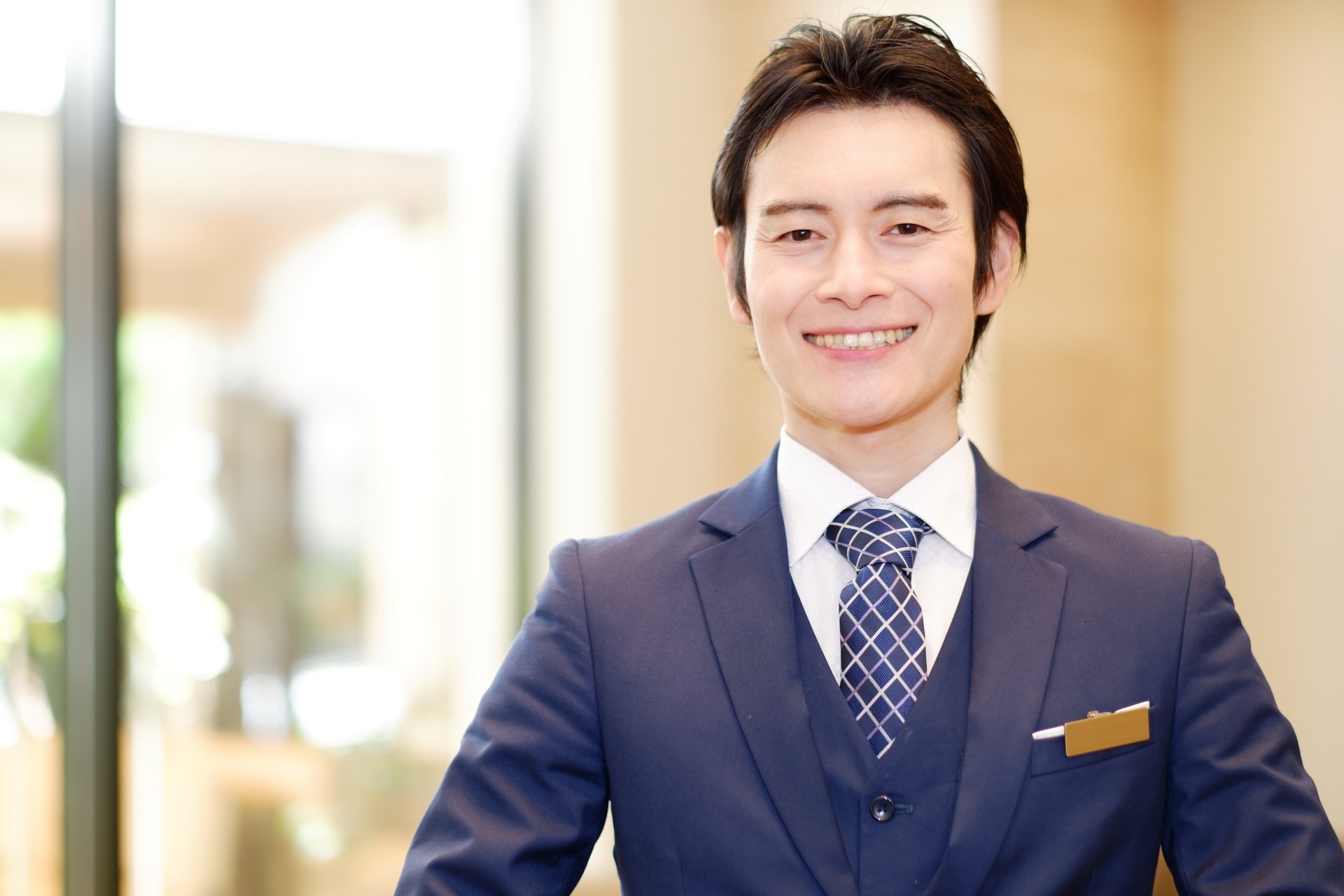 葬儀社男性社員のイメージ