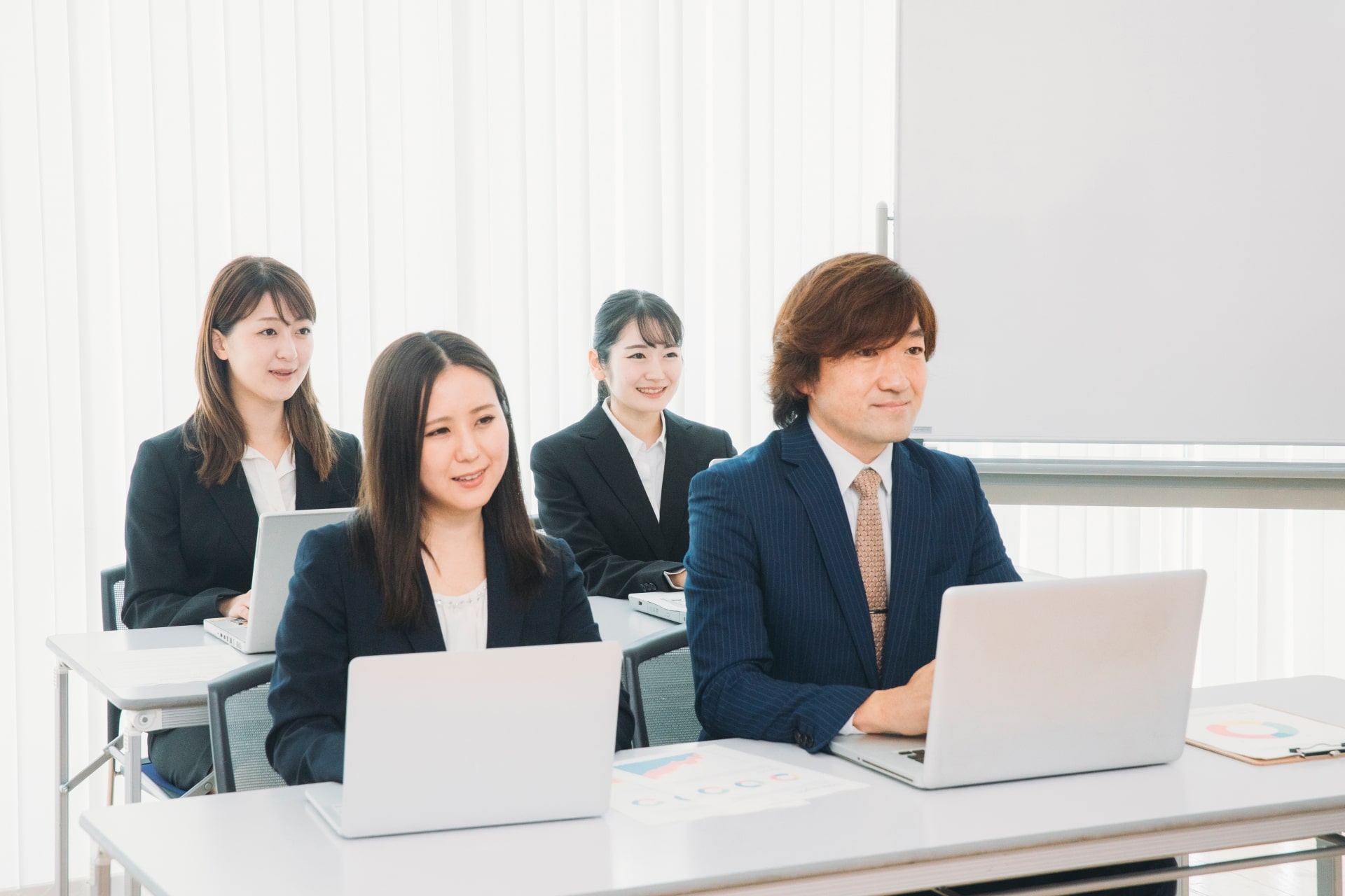 効果的な「自社葬儀について」研修の実施方法