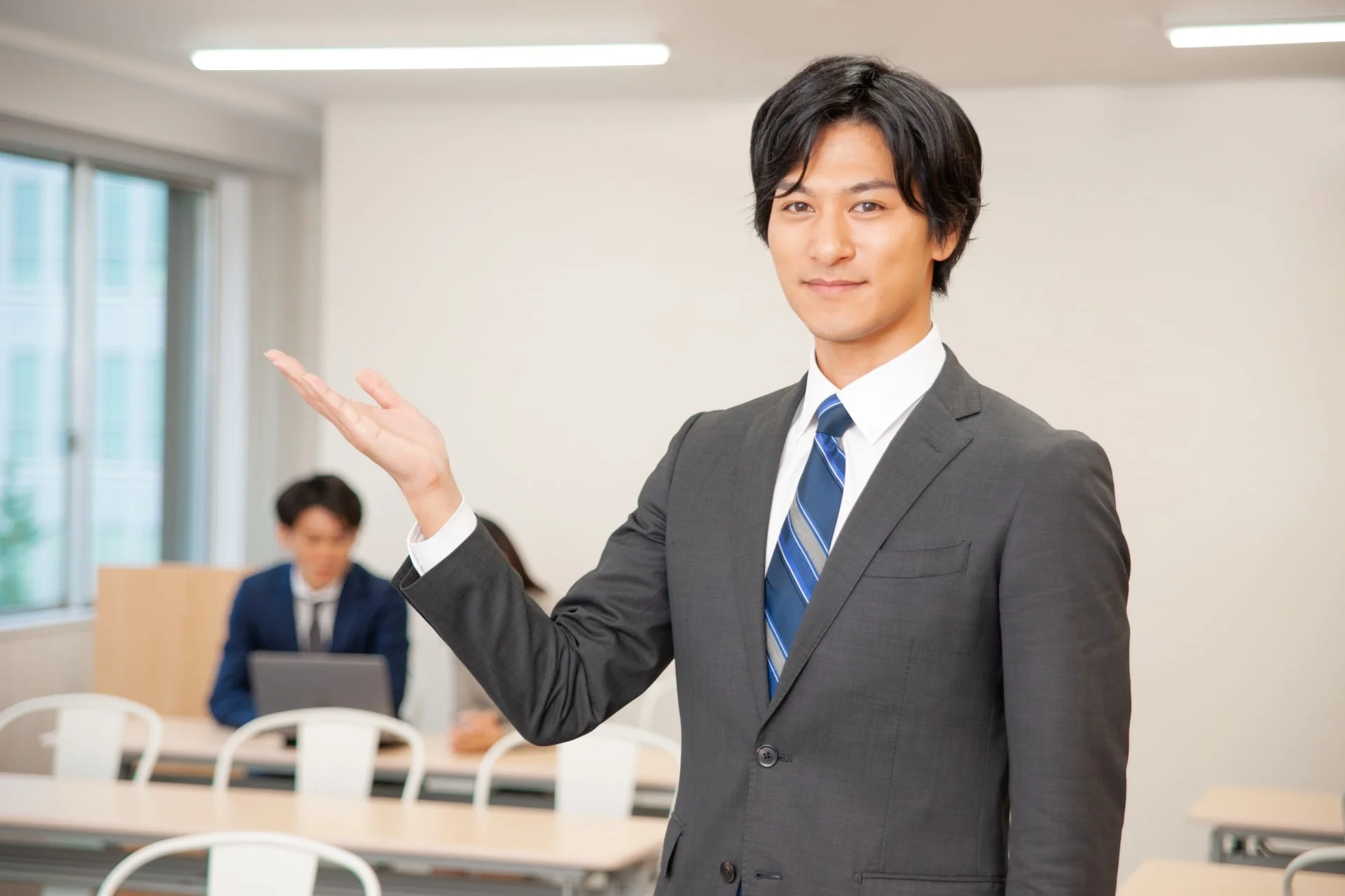 ヤネモ葬儀社⑥-min